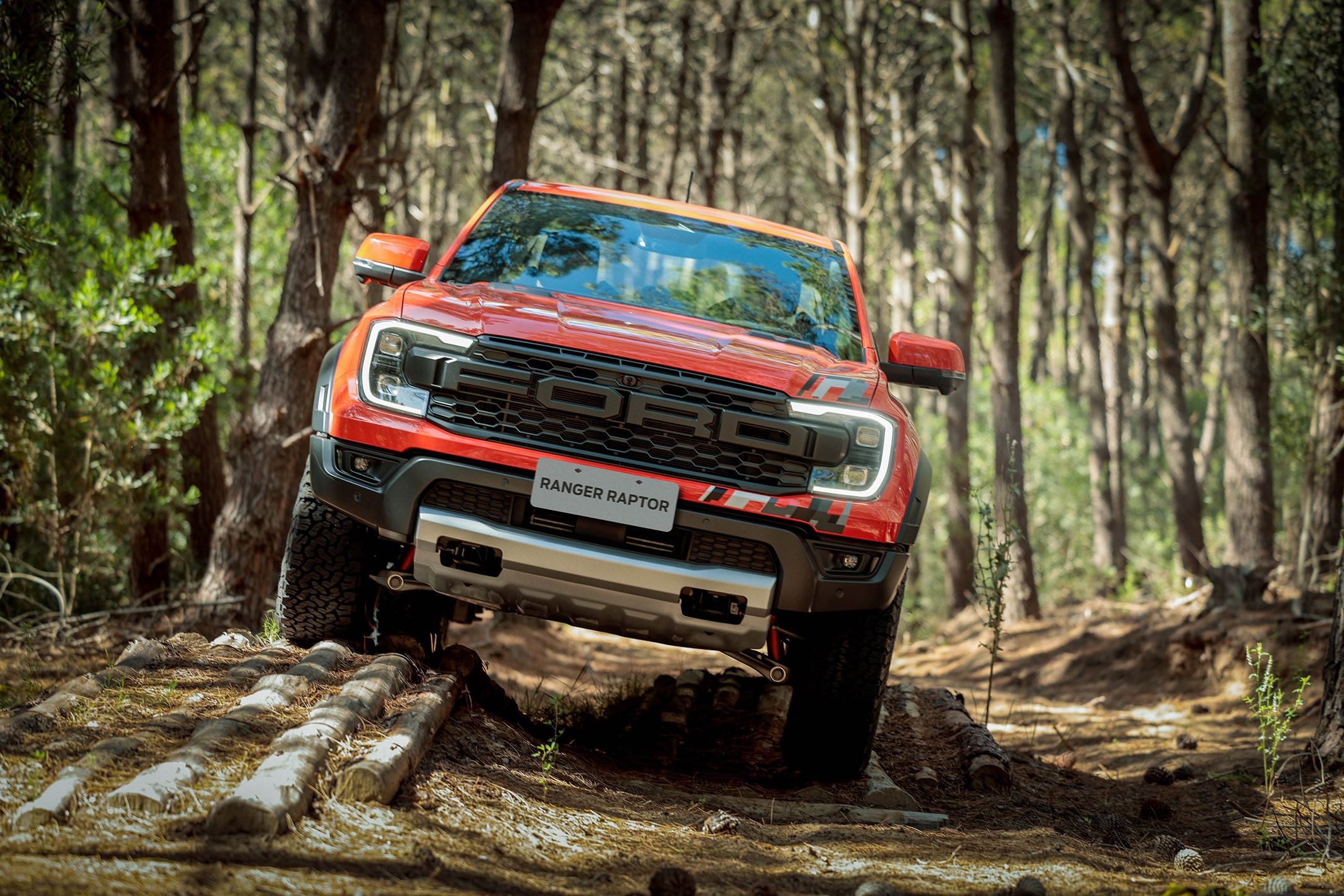 Ford Ranger Raptor_30.jpg