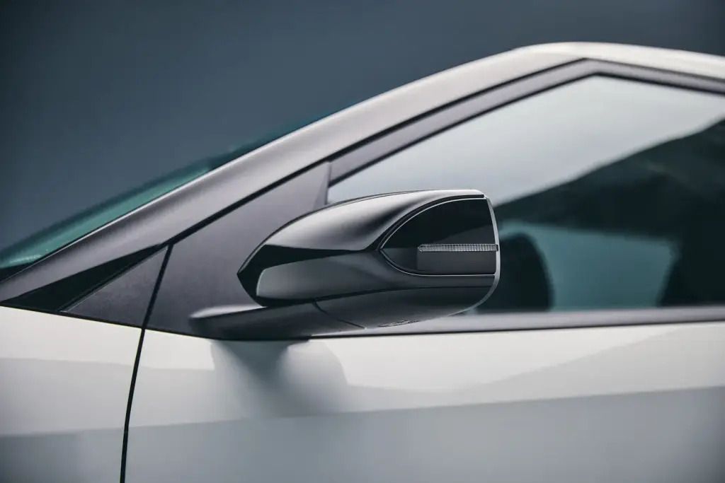 Hyundai-i20-x-line-retrovisor.jpg