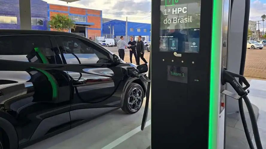 arquitetura de 800 V carros elétricos recarga ultrarrápida.jpg