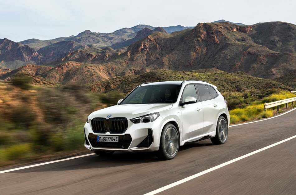 bmw ix1.jpg