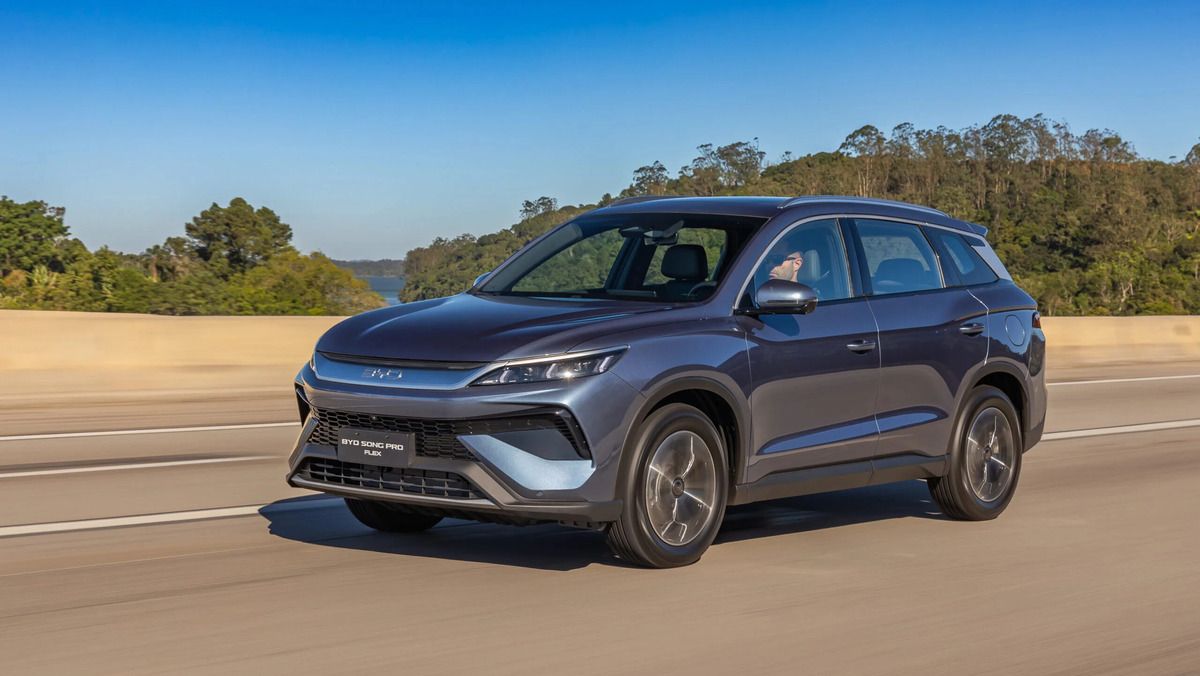 byd-song-pro carro  híbrido plug in mais barato (1).jpg