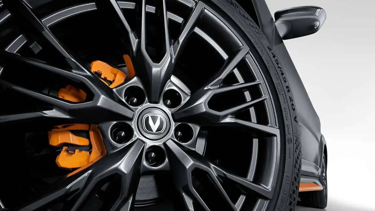changan-uni-t roda.jpg