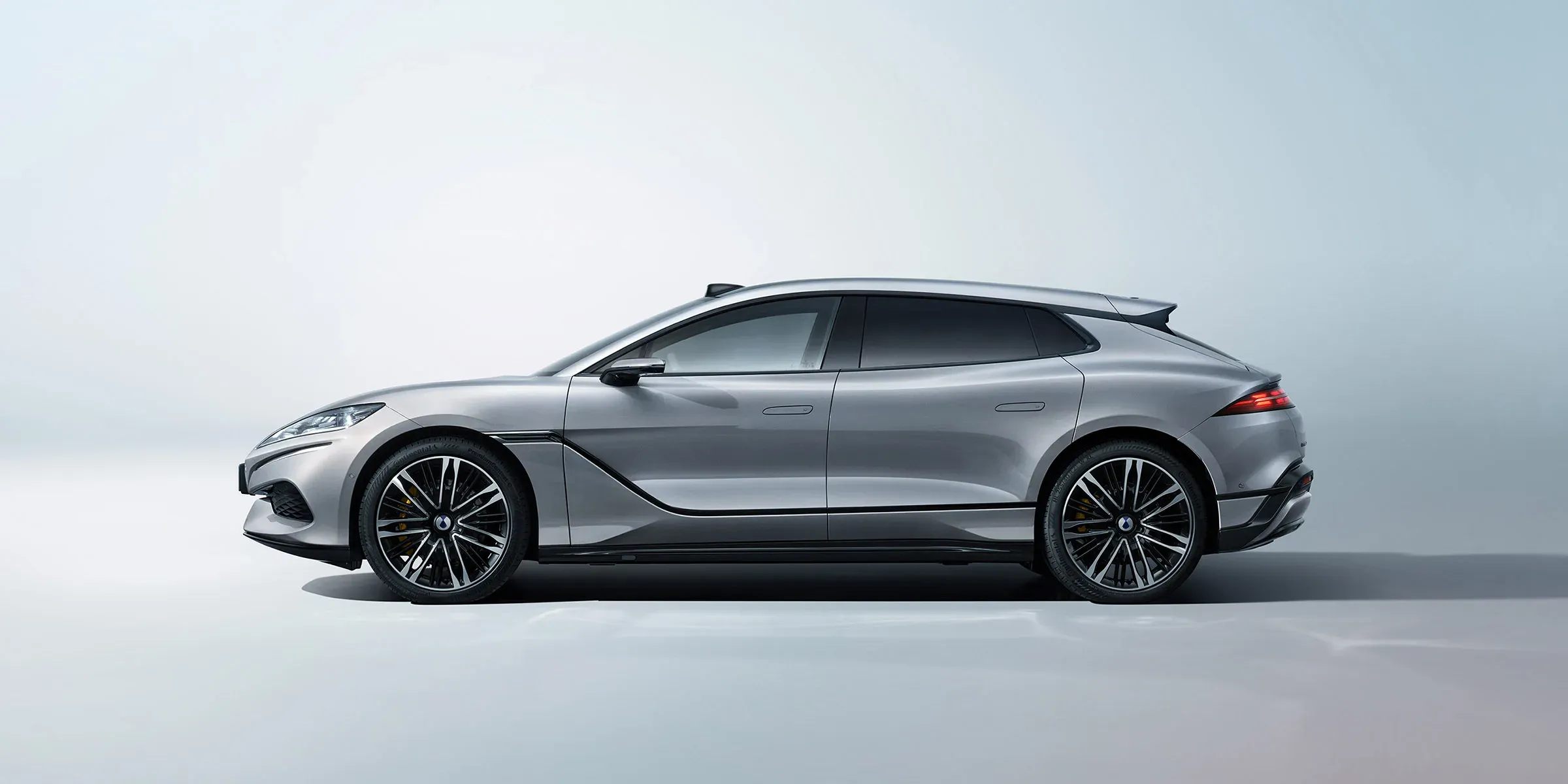 denza z9gt capa.webp