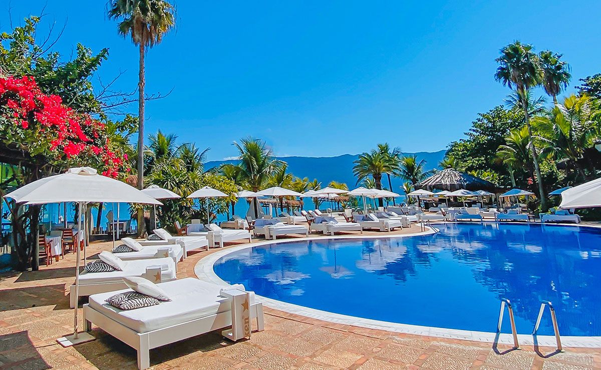 dpny-beach-hotel-spa-praia-do-curral-ilhabela-litoral-norte-sp.jpg