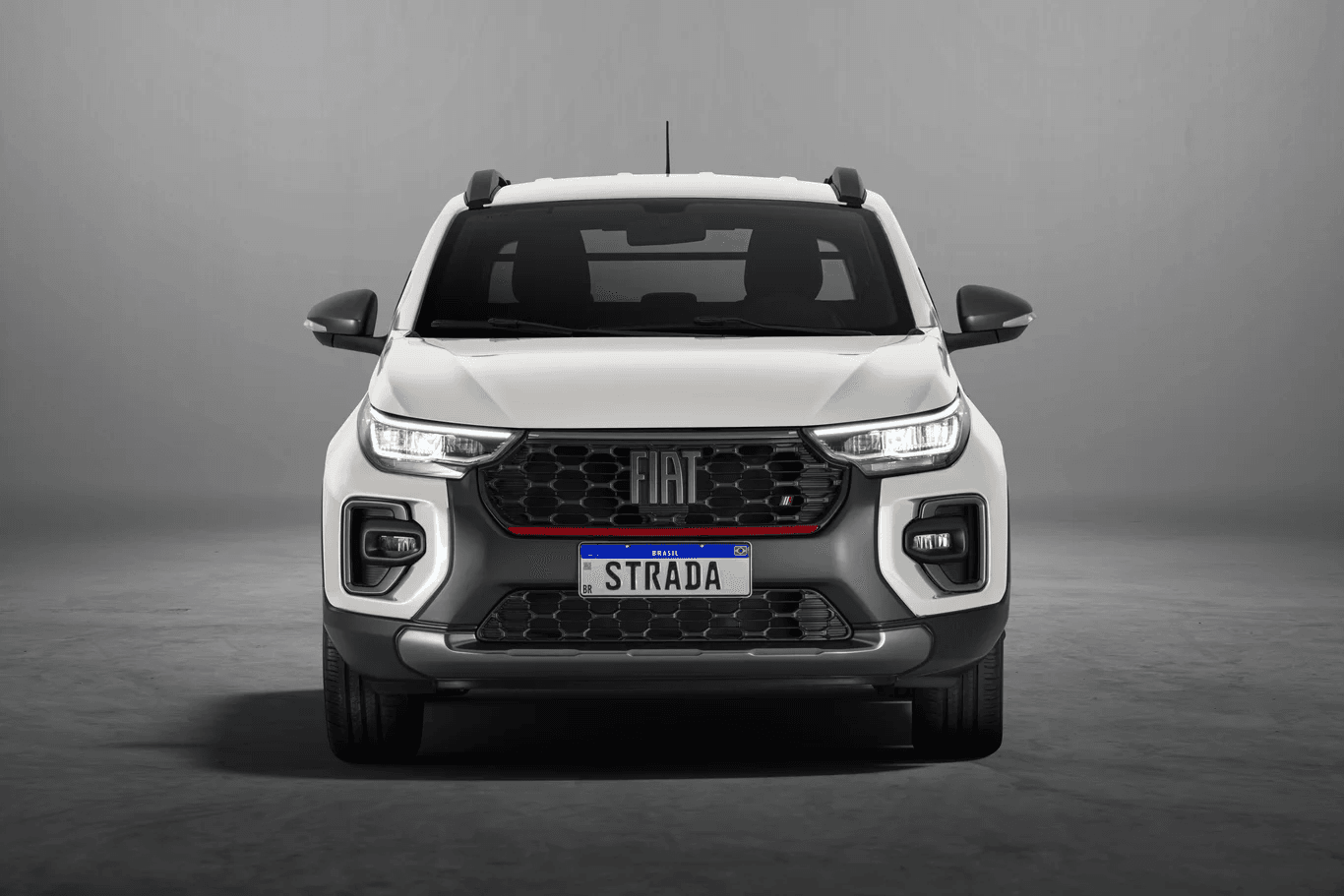 fiat strada.jpg