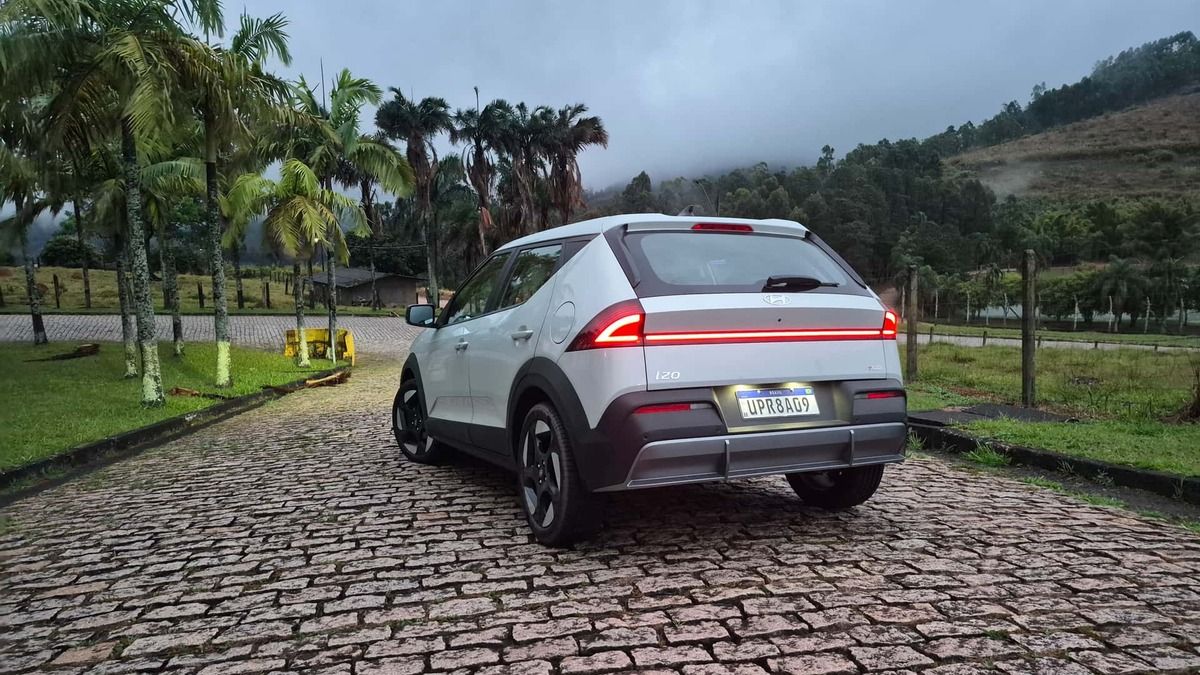 hyundai-i20-ultimate-segurança (1).jpg