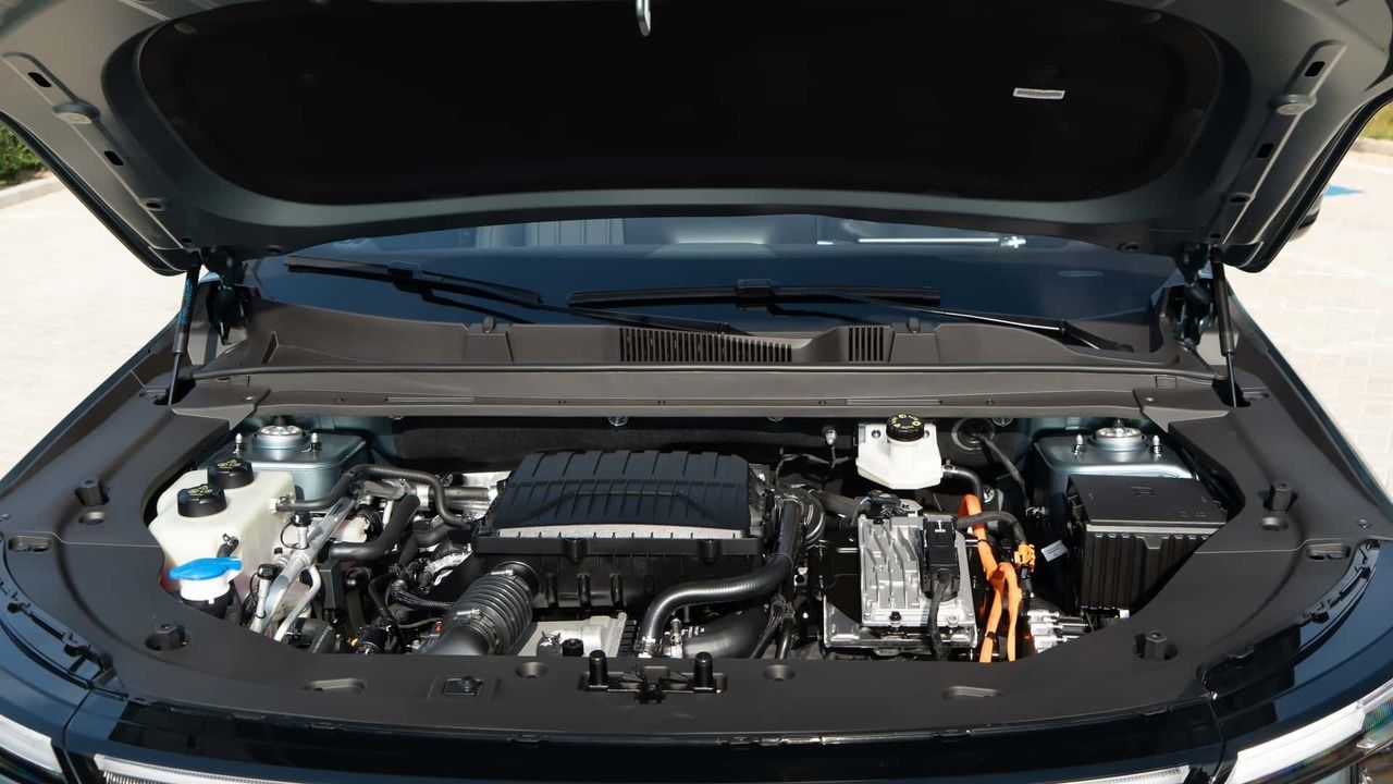 jetour-s08-premium-phev-motor.jpg