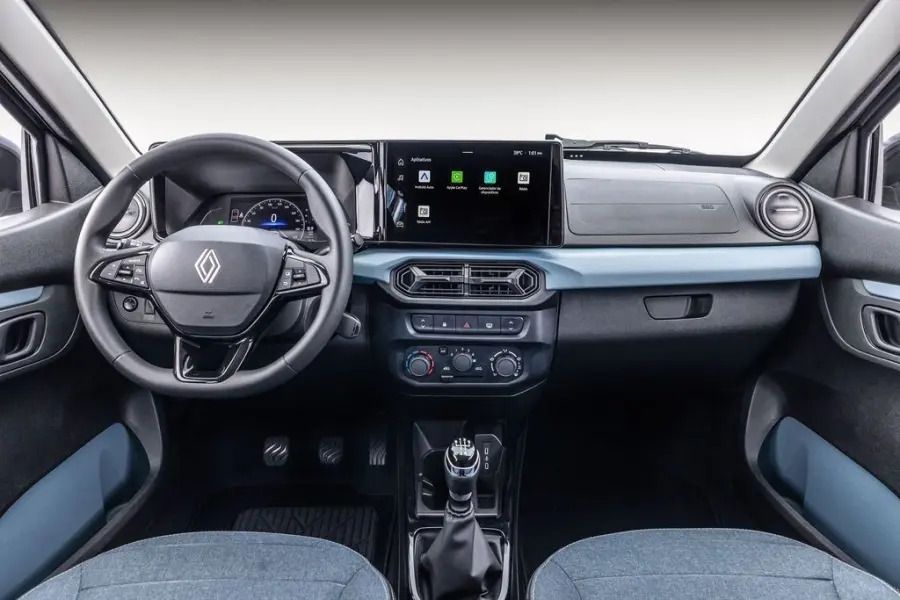 kwid 2027 interior.jpg