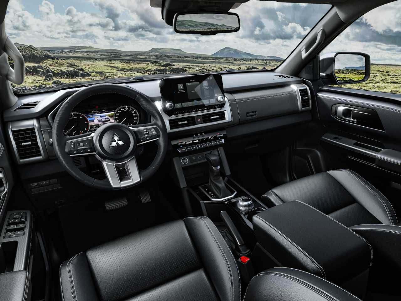 mitsubishi-triton_-interior.jpg