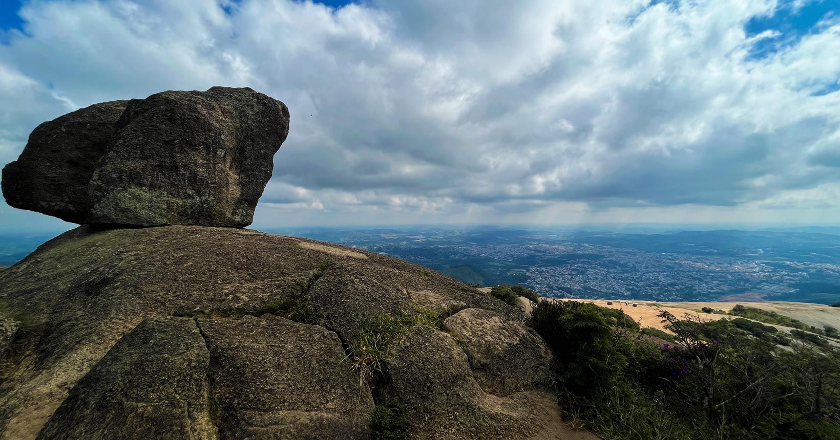 pedra-grande.jpg