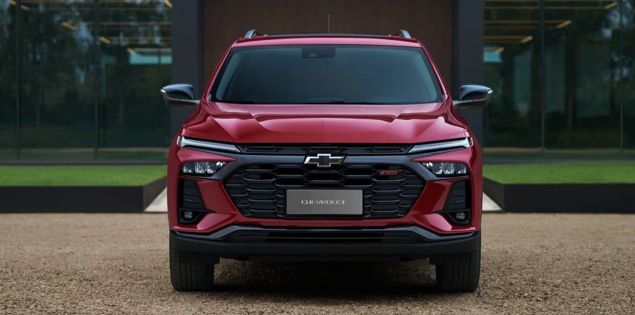 tracker 2027 frente.jpg